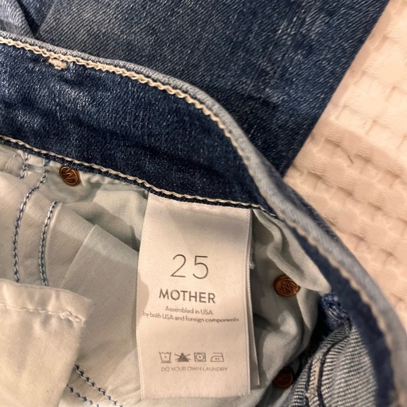 Mother Denim Mid Rise Dazzler Ankle Fray - Picture 7 of 7
